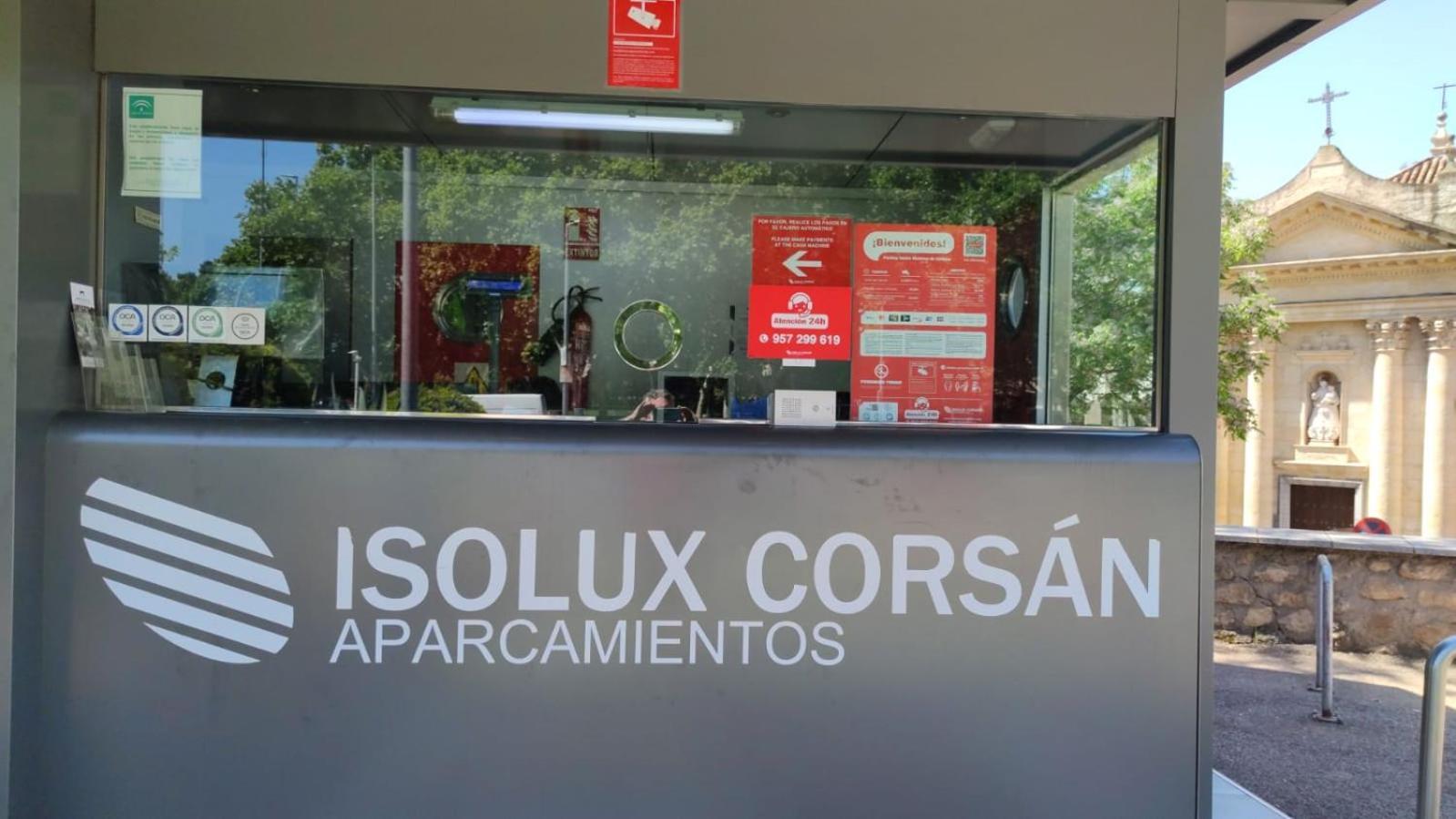 Puerta Sevilla Parking Gratis Кордова Экстерьер фото